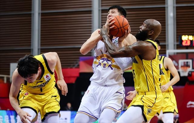 东部实力球队交锋，比赛结果令人期待