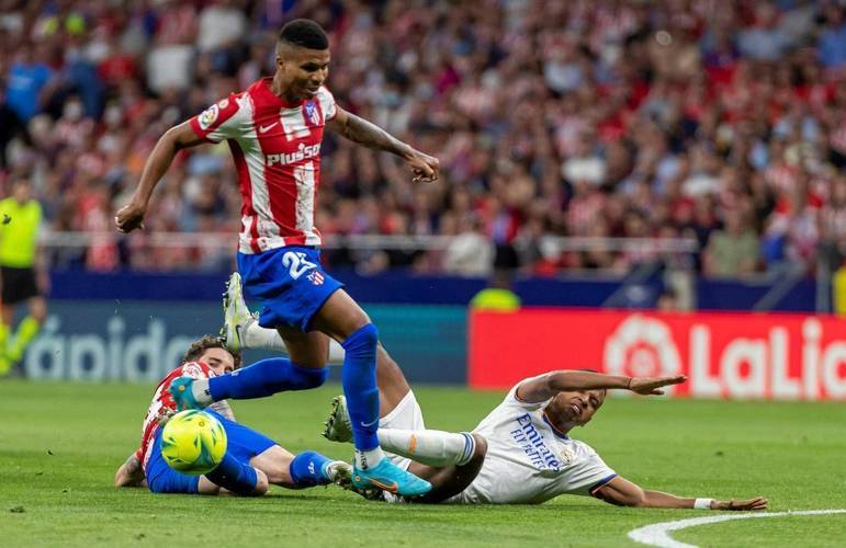 皇马败给瓦伦西亚，欧冠征程终结