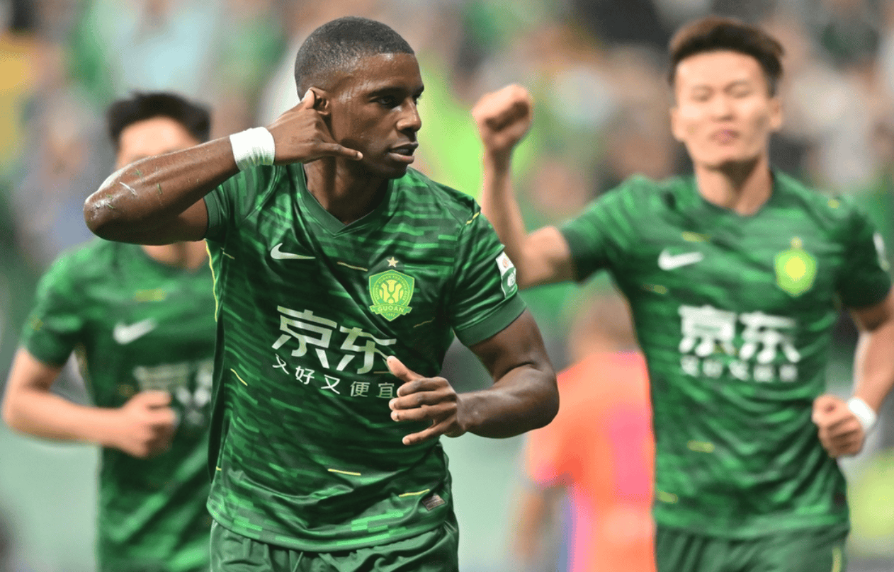 关于北京国安将与韩国浦项制铁队争夺胜利的信息