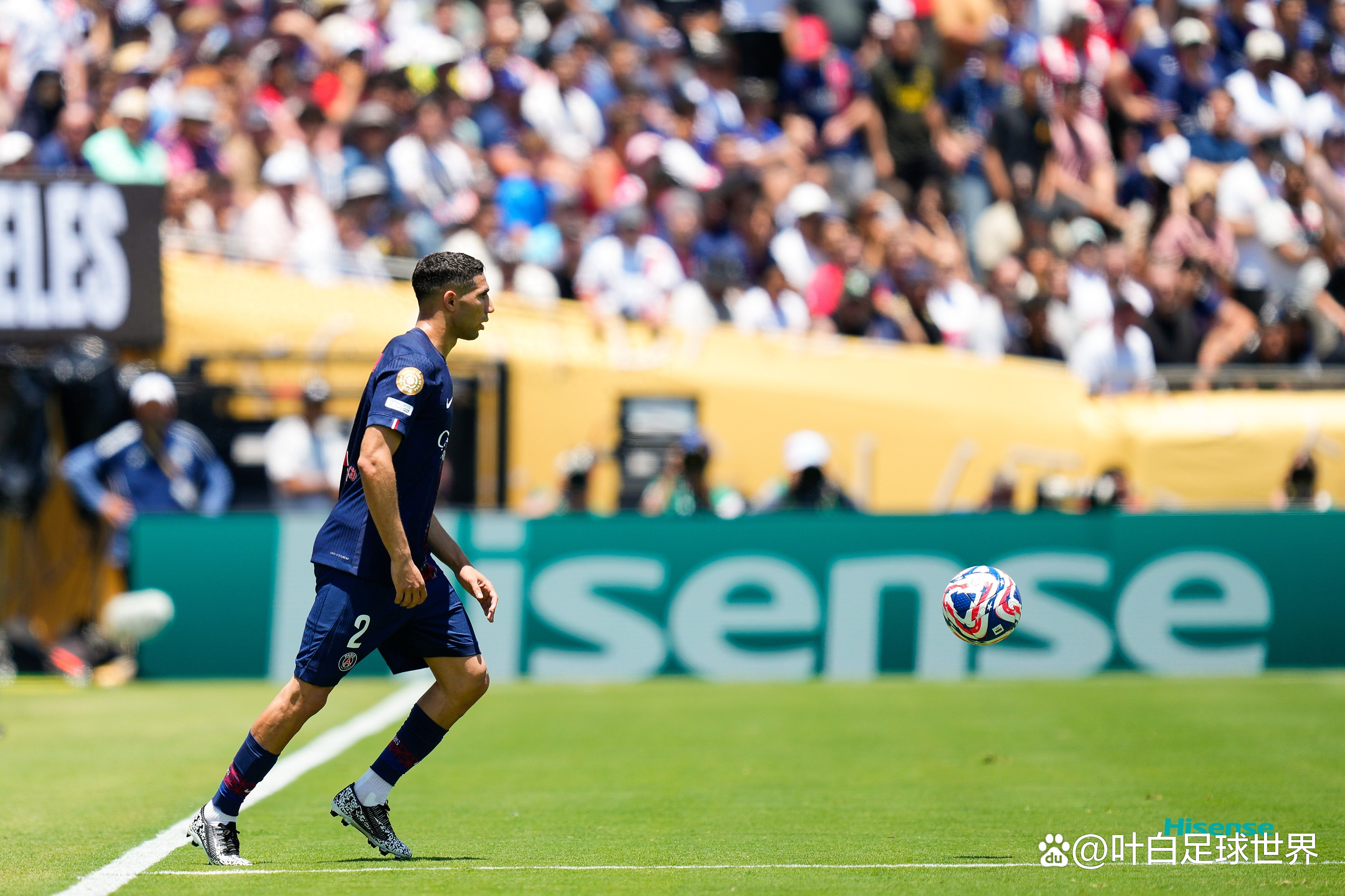 包含巴黎圣日耳曼大胜马德里竞技，轻松晋级的词条