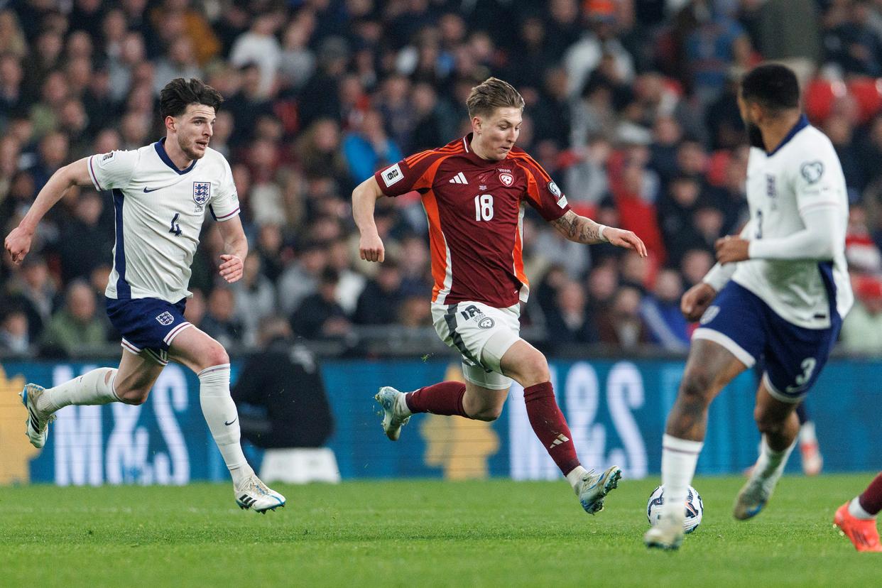 拉脱维亚队遗憾告负，欧洲杯淘汰赛前景黯淡的简单介绍