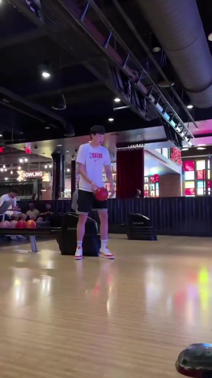 开拓者全队备战季后赛，冲击总冠军