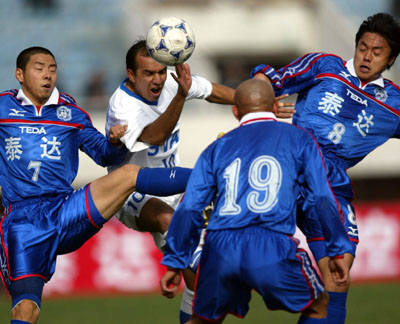 天津泰达队员不屈不挠，取胜的简单介绍