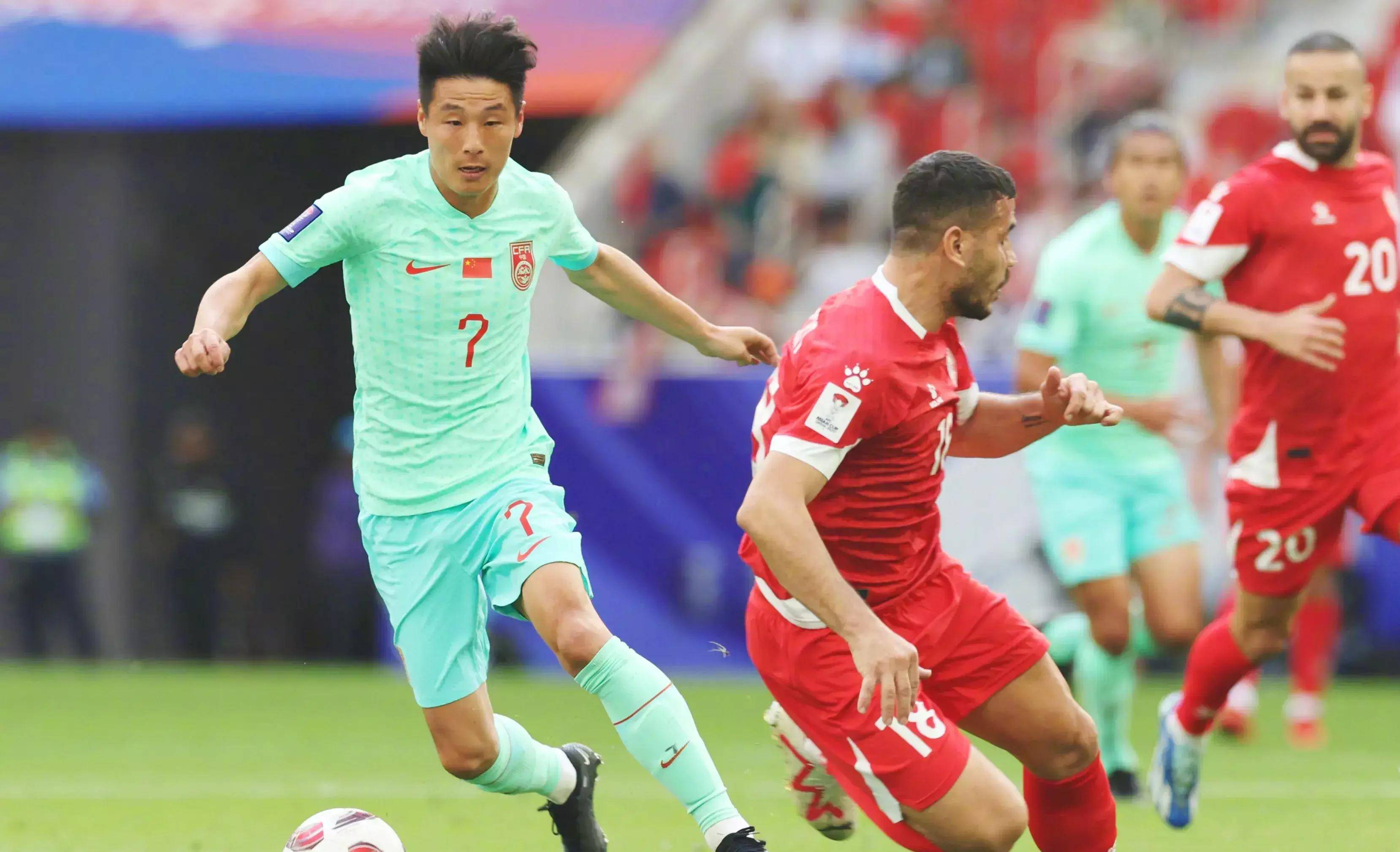 关于新加坡队展现实力,意气风发的信息 关于新加坡队展现实力,意气风发的信息