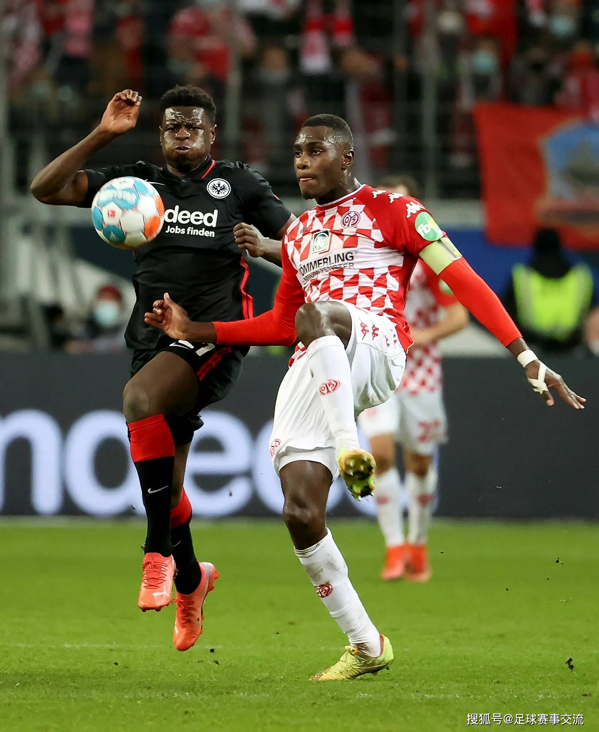 关于法兰克福主场负于云达不莱梅，遭遇连败的信息