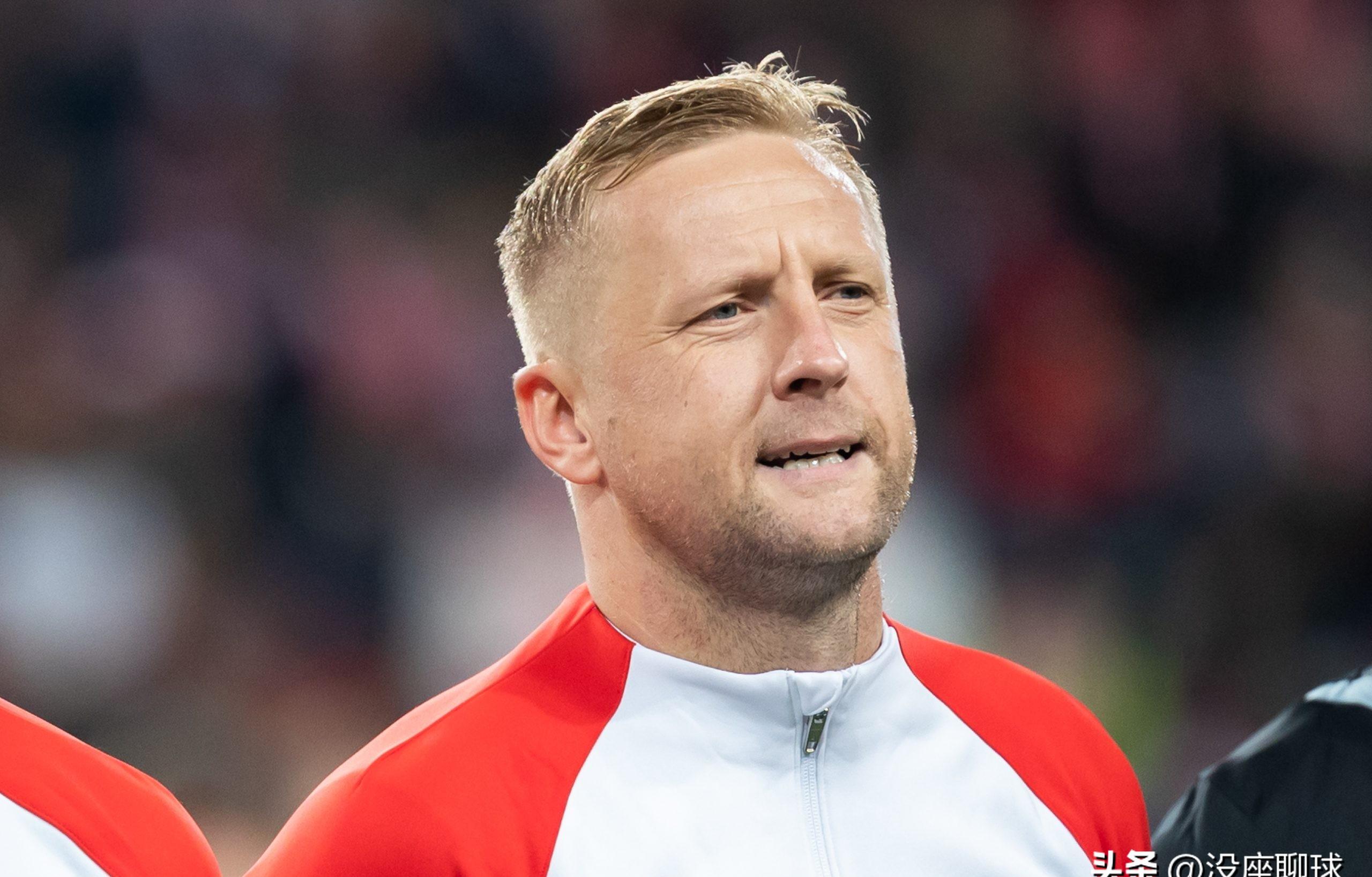 莱万特主帅谈战术调整,力争跻身前列 莱万特主帅谈战术调整,力争跻身前列