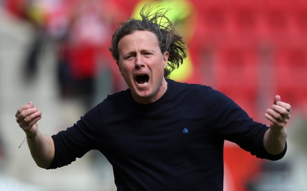 包含美因茨队员发挥不俗,击败对手的词条 包含美因茨队员发挥不俗,击败对手的词条