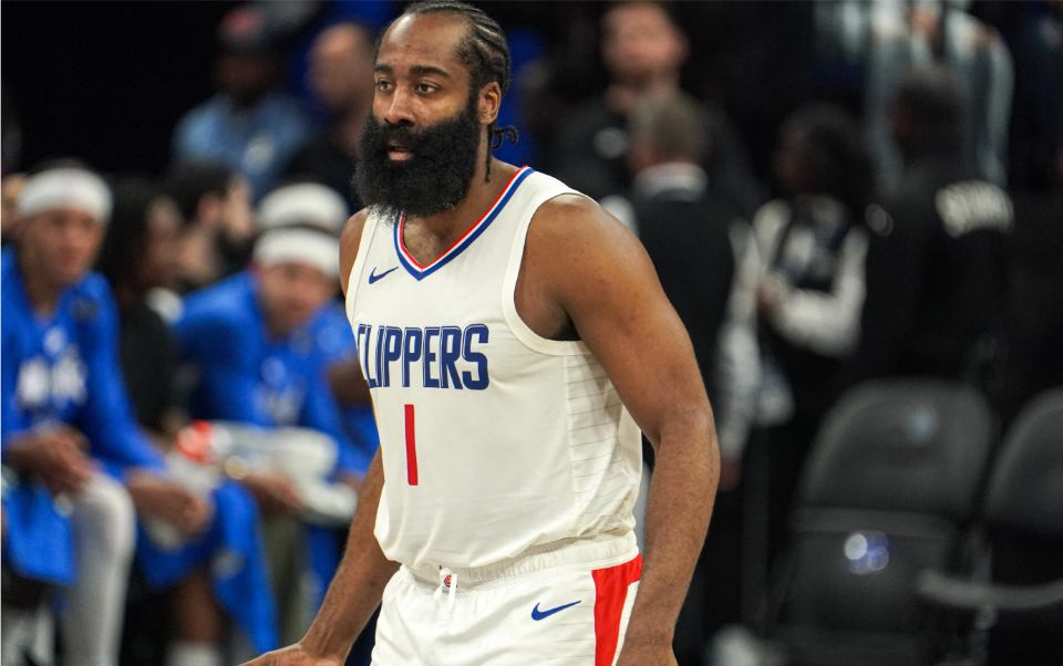 全明星大前锋缺席比赛,球队遭受打击 全明星大前锋缺席比赛,球队遭受打击