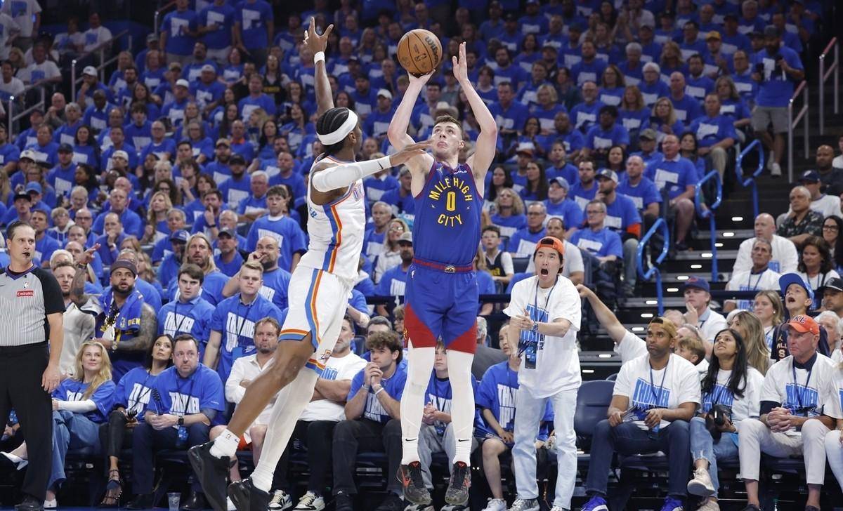 雷霆队逆境下掀起领袖球员之争 雷霆队逆境下掀起领袖球员之争