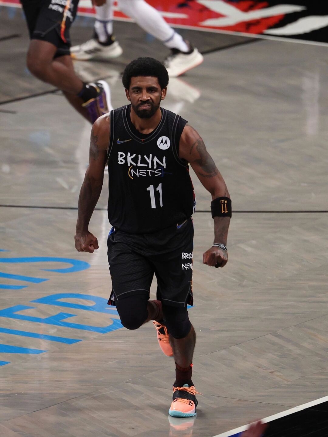 詹姆斯砍下50分逆转篮网