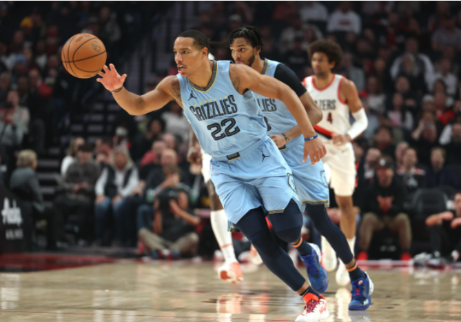 灰熊碾压公牛，艾顿统治全场的简单介绍