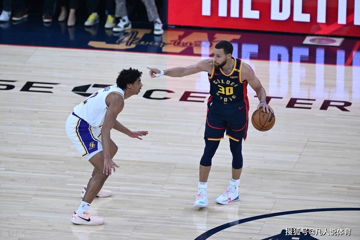 勇士不敌湖人,库里受伤离场 勇士不敌湖人,库里受伤离场