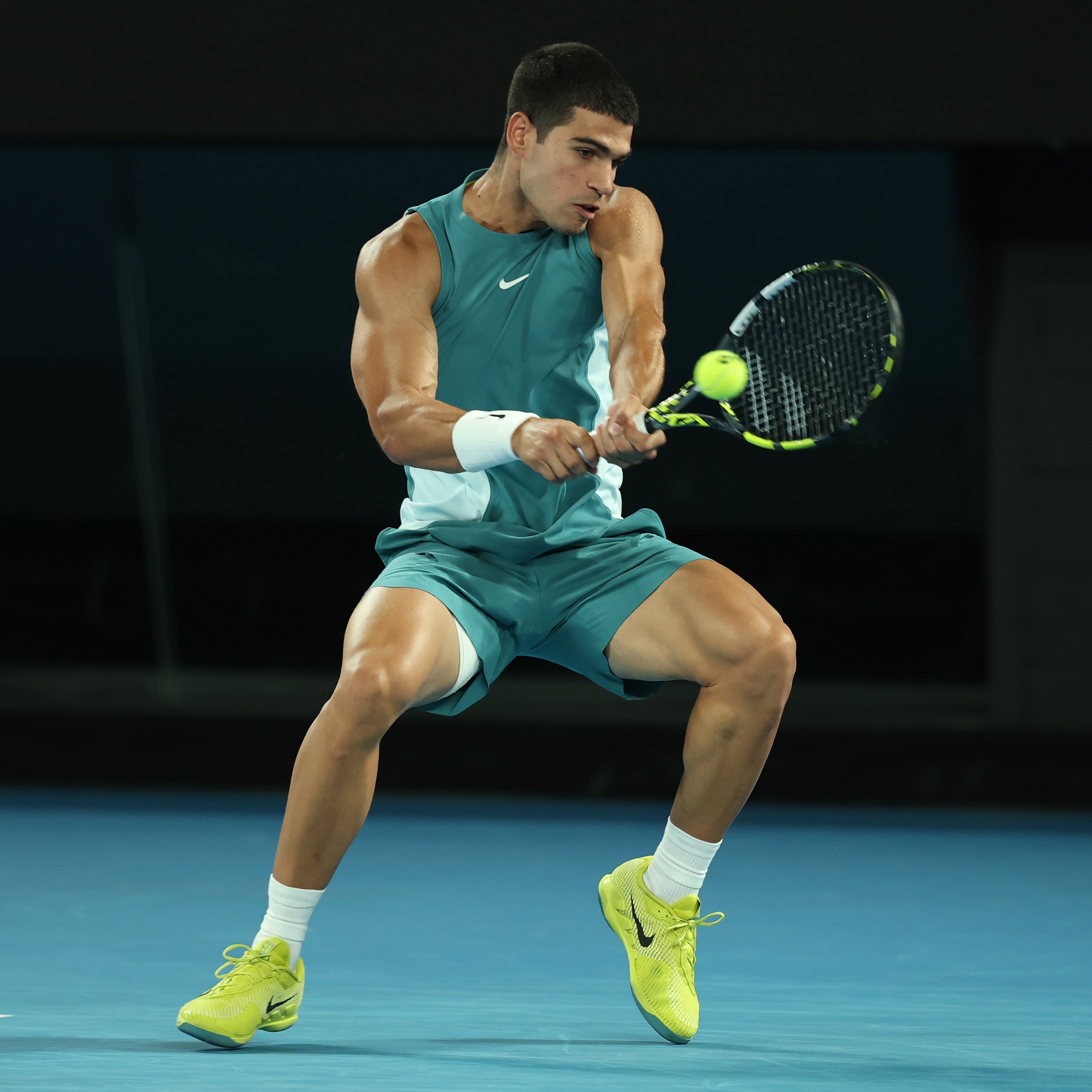 西班牙网球队强势法国网球队，德约科维奇惊艳世界