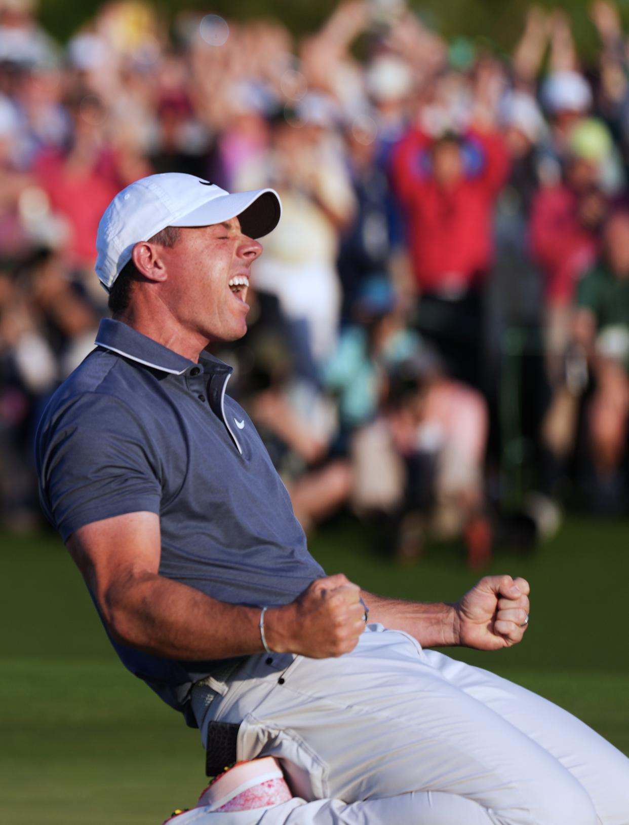 高尔夫明星选手受伤退赛,引发热议 高尔夫明星选手受伤退赛,引发热议