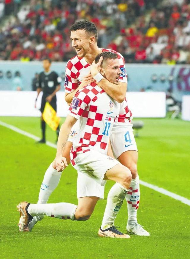 美国碾压荷兰,莫德里奇关键制胜 美国碾压荷兰,莫德里奇关键制胜