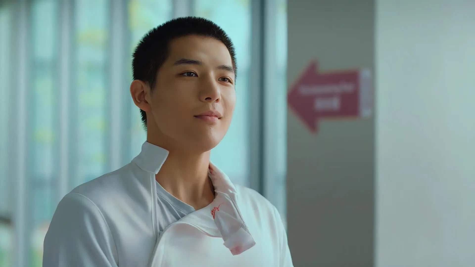 南美风暴席卷欧洲！欧冠决赛上演哥伦比亚掀翻里昂奇迹