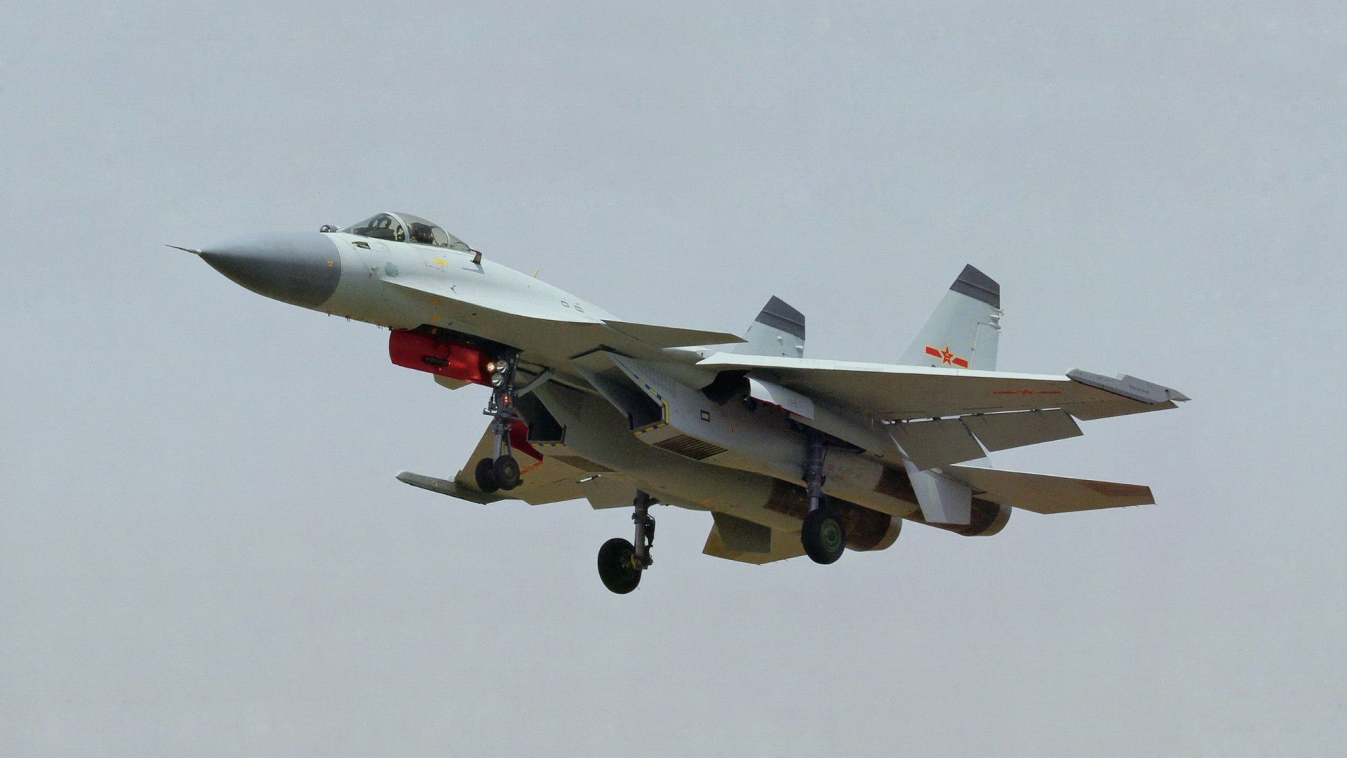 雨中狂想曲，梅西用两粒关键进球，为阿根廷谱写胜利乐章