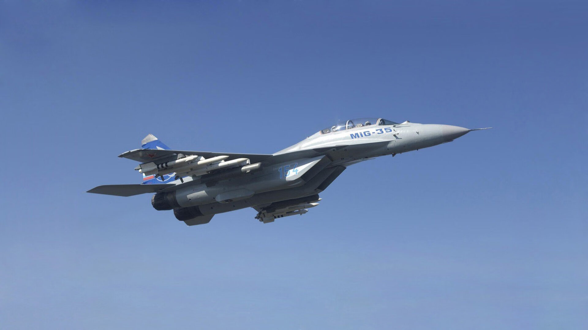 新疆队狂胜鹈鹕,伦纳德成为关键先生