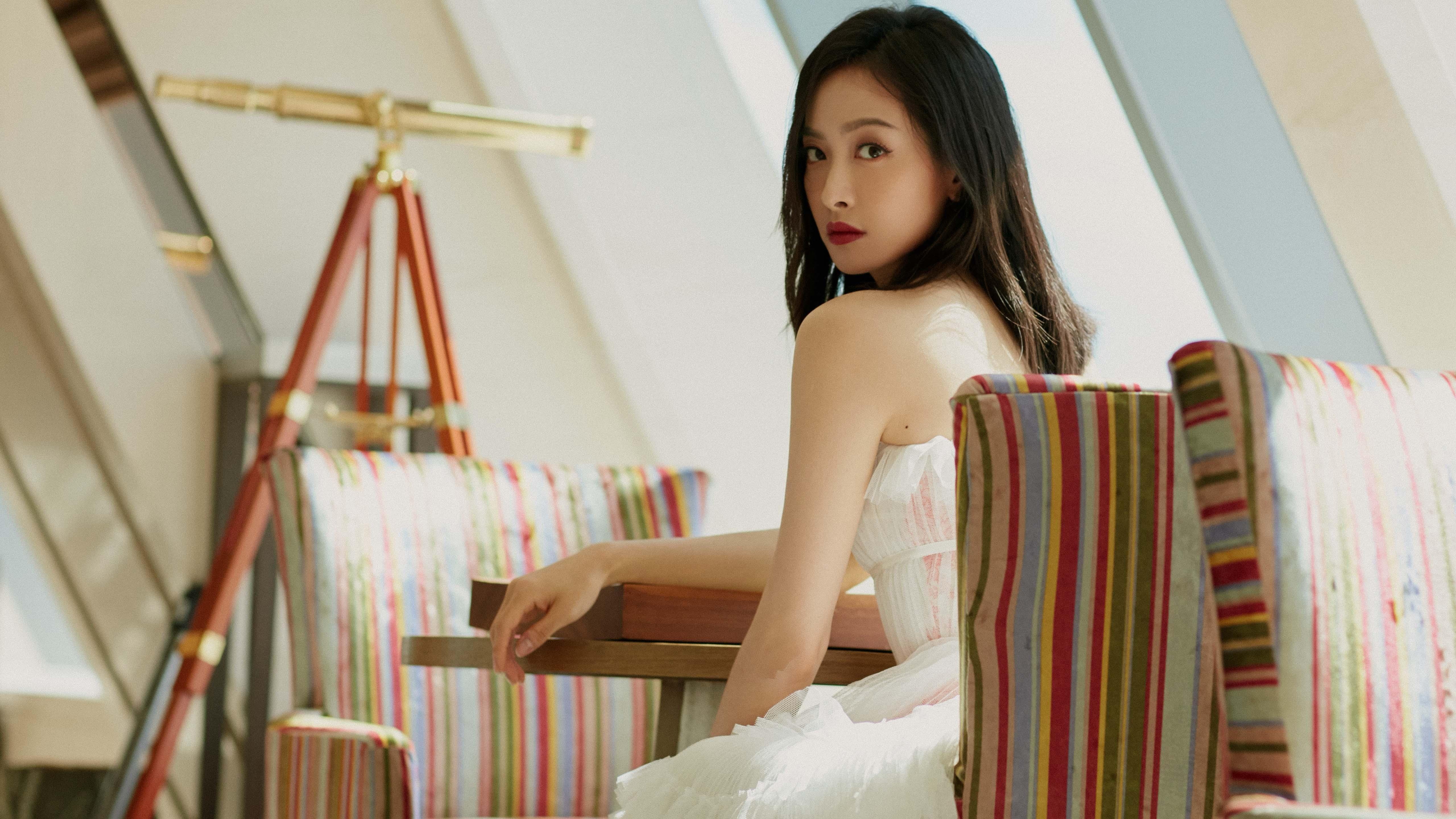 沙漠风暴席卷赛场,2026世界杯A组卡塔尔碾压越南,努涅斯独造三球,替补奇兵惊艳全场